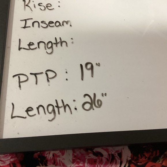 Vanessa Virginia Captured Rose Silk Blouse Size Small - Picture 10 of 10